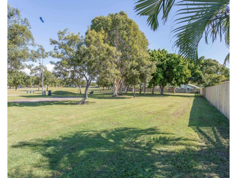 29 Mansfield Drive, Beaconsfield QLD 4740