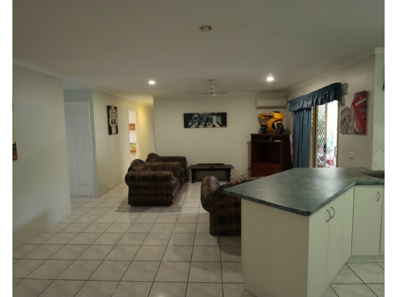 5 Bream Court, Andergrove QLD 4740