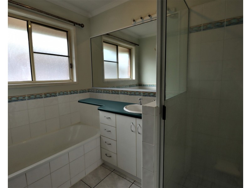 5 Bream Court, Andergrove QLD 4740