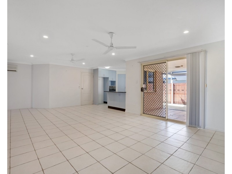 2 Schnapper Court, Andergrove QLD 4740