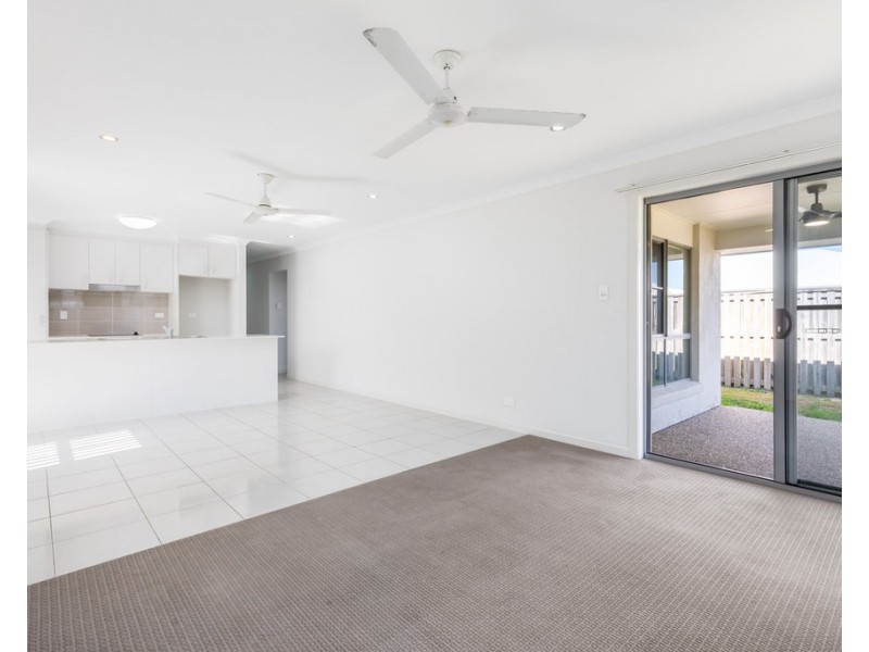 17 Esperance Avenue, Blacks Beach QLD 4740