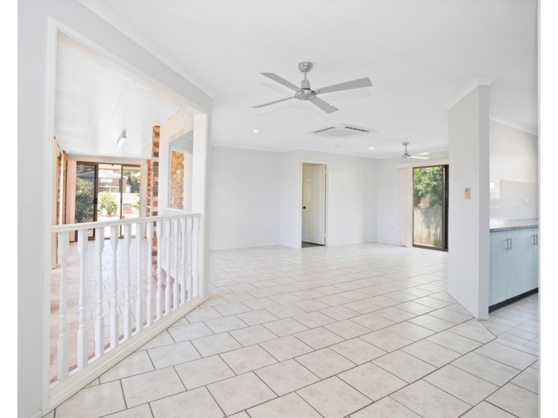 37 Shiral Drive, Beaconsfield QLD 4740