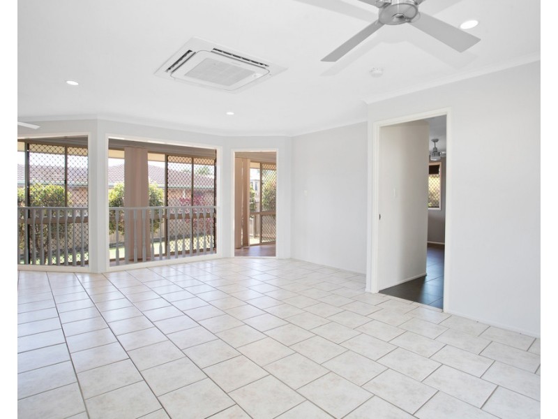 37 Shiral Drive, Beaconsfield QLD 4740