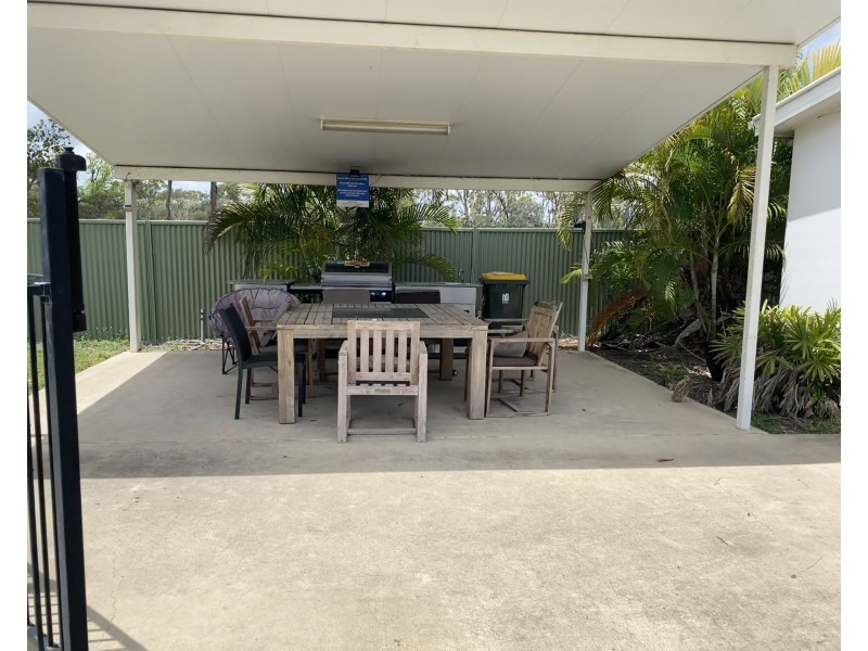 6/3 McKenzie Street, Middlemount QLD 4746