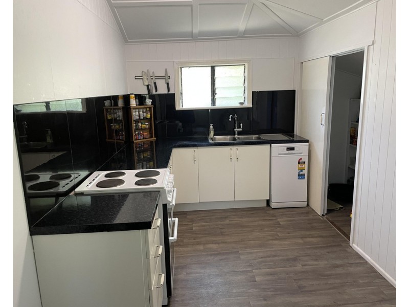 12 Prospect Street, Eton QLD 4741