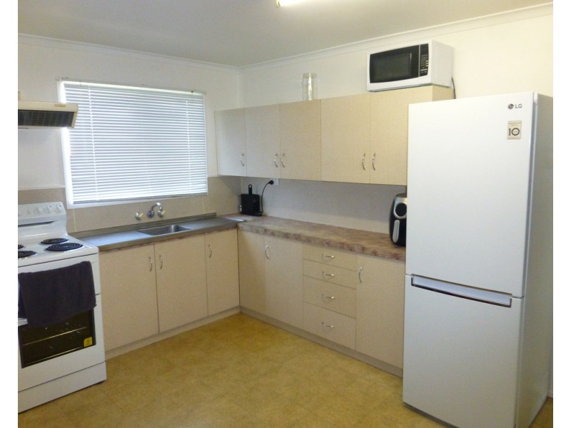 17 Ness Street, West Mackay QLD 4740