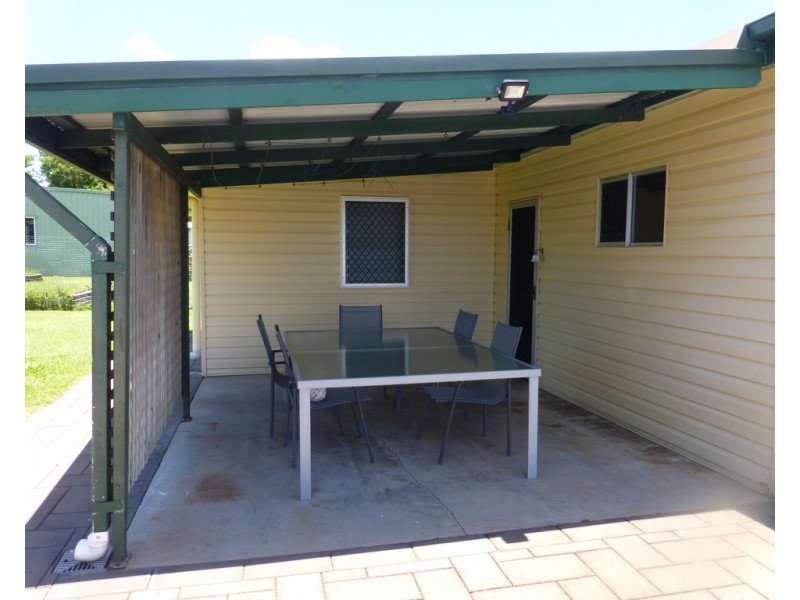 17 Ness Street, West Mackay QLD 4740