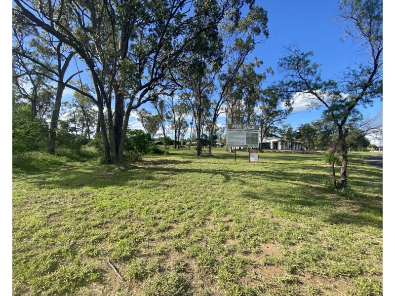 49 Queen Elizabeth Drive, Dysart QLD 4745