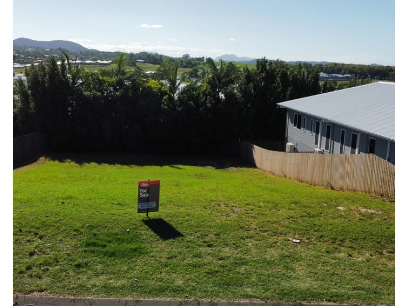 55 Manning Street, Rural View QLD 4740