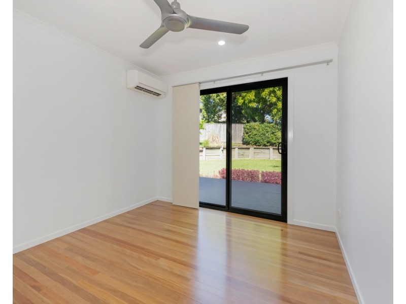 25 Grevillea Drive, Glenella QLD 4740