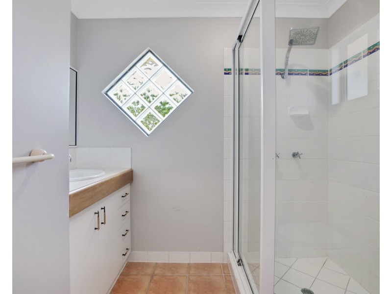 1 Vailala Rise, Rural View QLD 4740