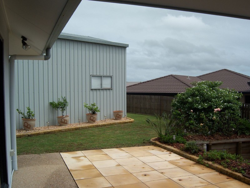 6  Lance Street, Bucasia QLD 4750
