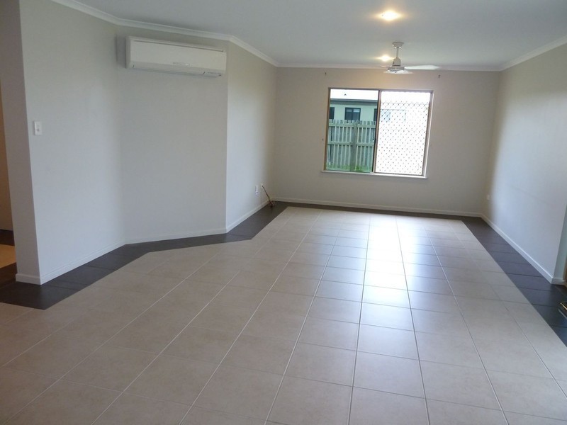 9 Lucy Court, Mirani QLD 4754