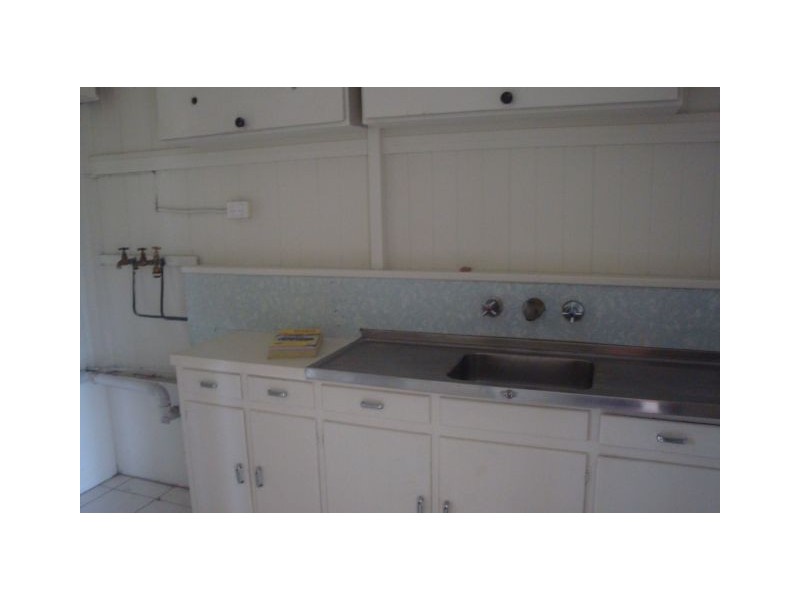 79 Nebo Road, West Mackay QLD 4740