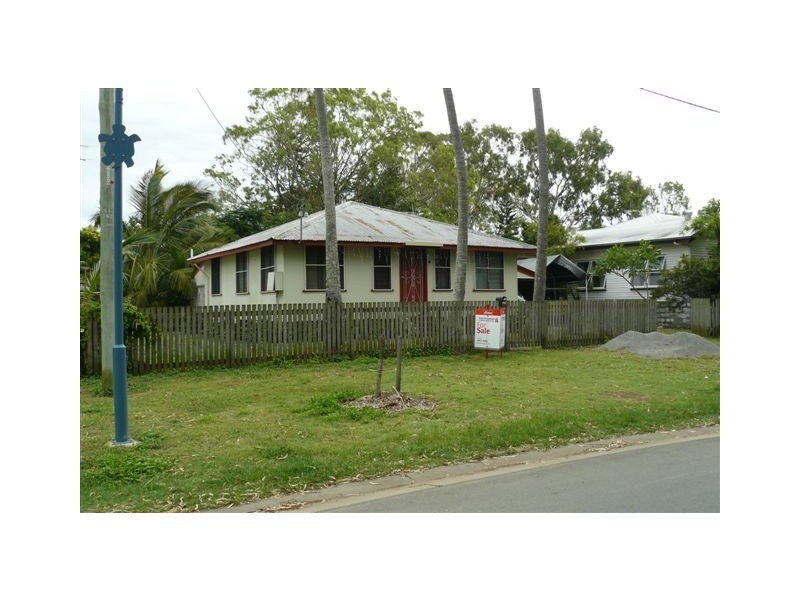 49 Bucasia Esplanade, Bucasia QLD 4750