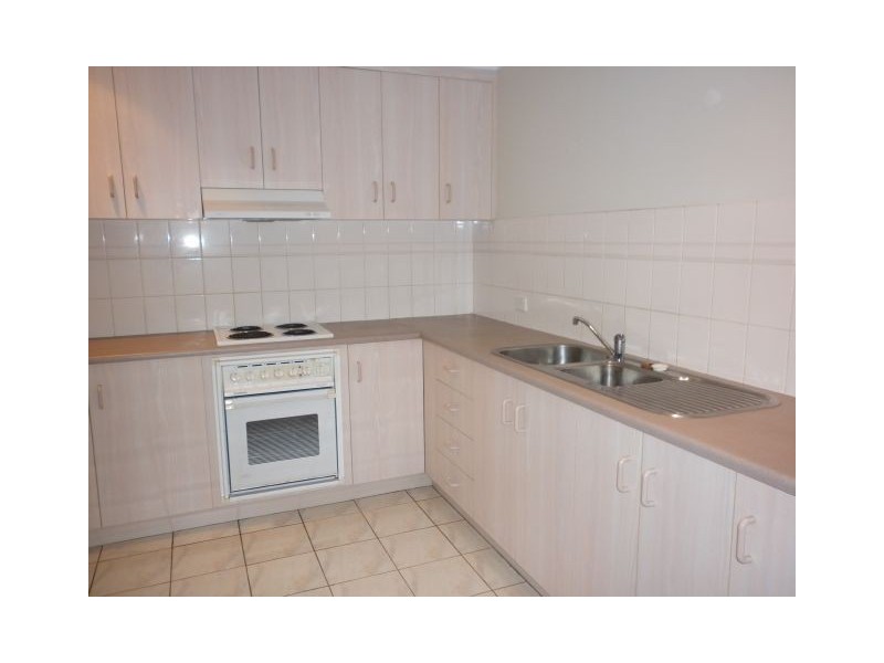 1/264 Bridge Road, West Mackay QLD 4740