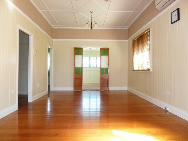 8 Lloyd Street, West Mackay QLD 4740