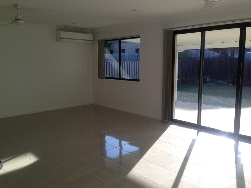 1/6 Coolum Court, Blacks Beach QLD 4740