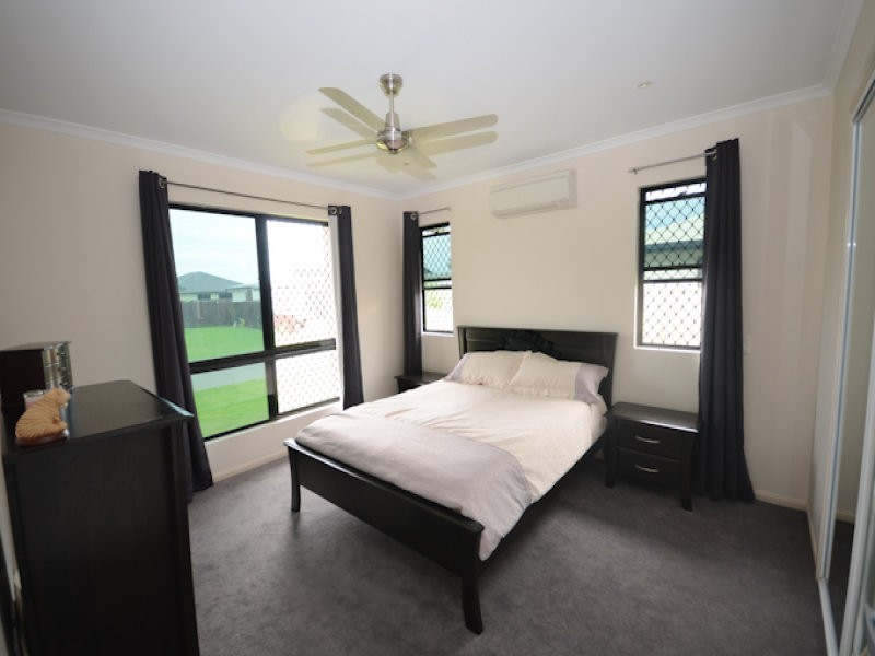 7 Vidar Crescent, Ooralea QLD 4740