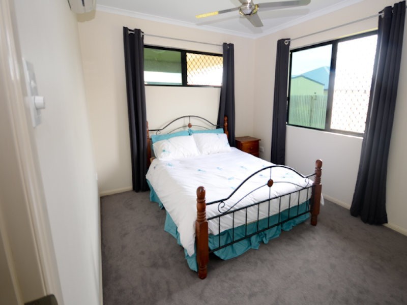 7 Vidar Crescent, Ooralea QLD 4740