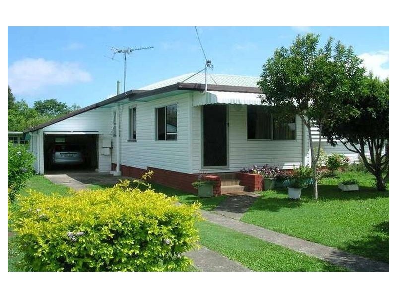 13 Douglas Street, West Mackay QLD 4740