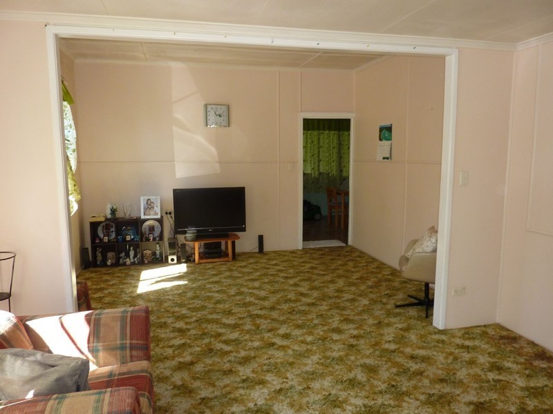 13 Douglas Street, West Mackay QLD 4740