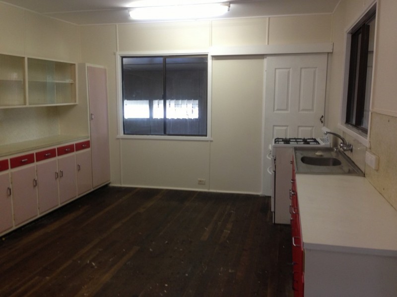 6 Comerford Street, Finch Hatton QLD 4756