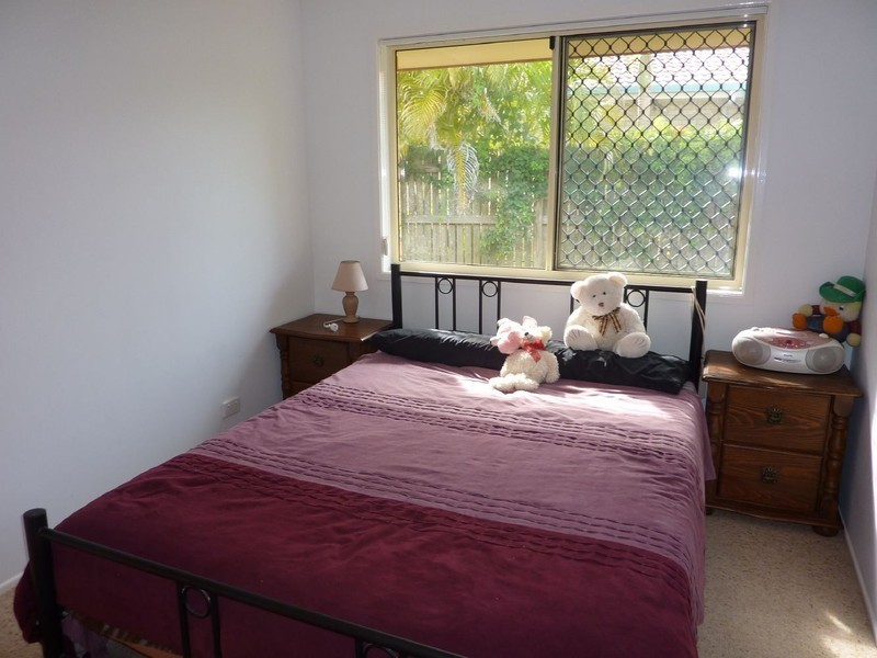 3  Alison Street, Slade Point QLD 4740