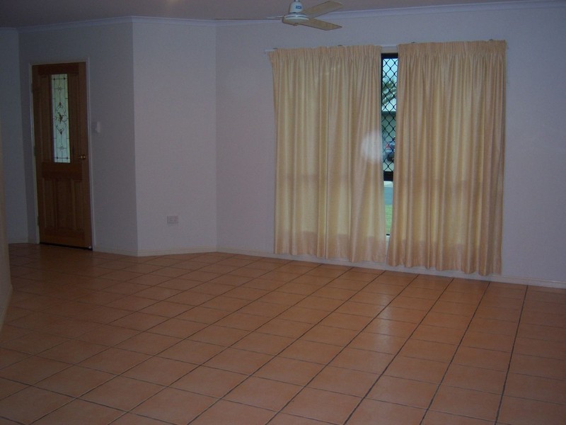 10 Diane Street, Mount Pleasant QLD 4740