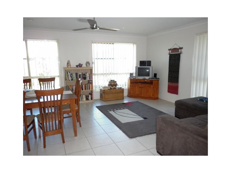 4 Narrabeen Street, Blacks Beach QLD 4740