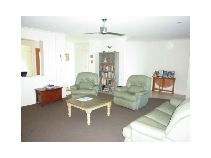 4 Narrabeen Street, Blacks Beach QLD 4740