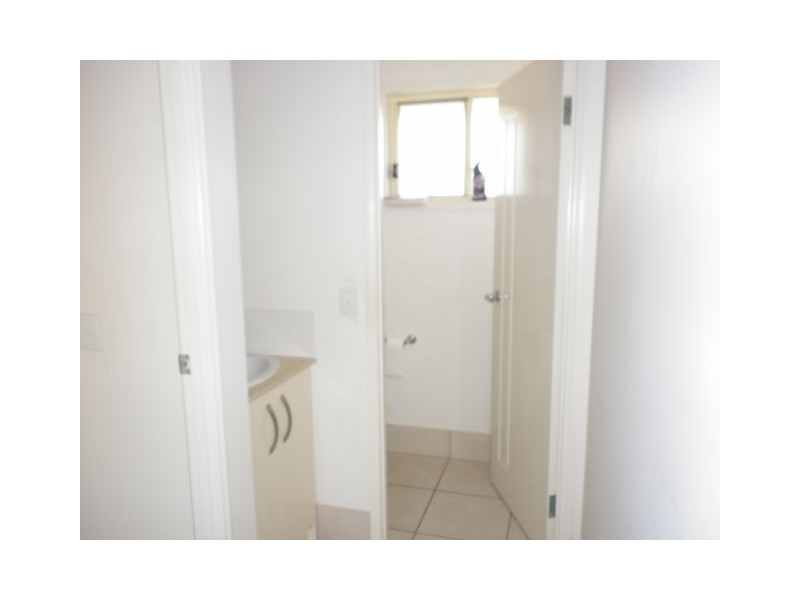 4 Narrabeen Street, Blacks Beach QLD 4740