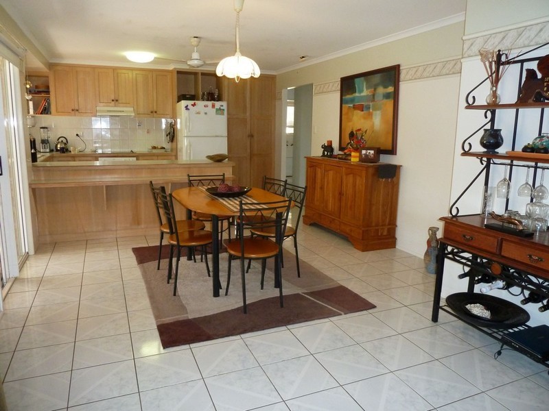 3 Nathan Court, Beaconsfield QLD 4740