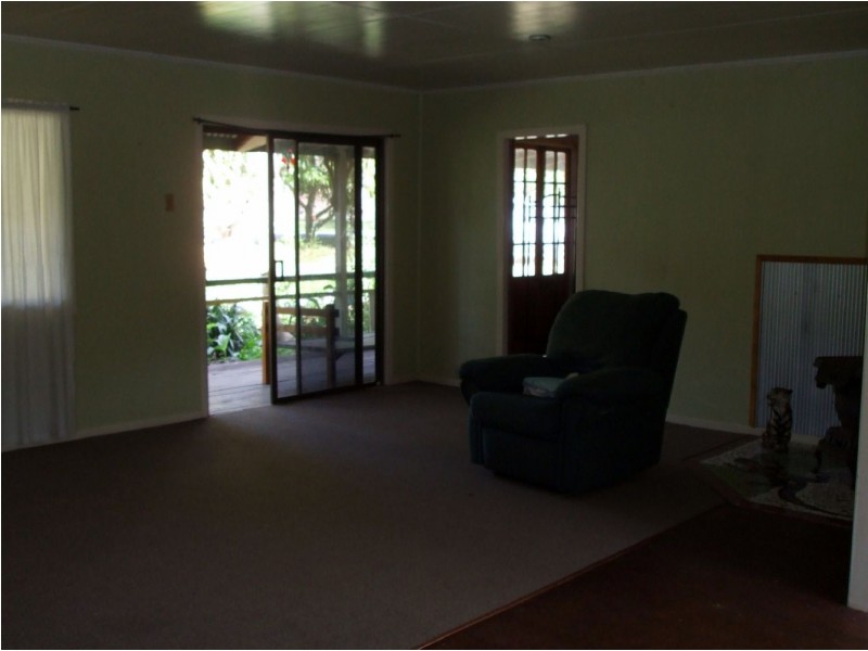 6296 Mackay Eungella Road, Netherdale QLD 4756