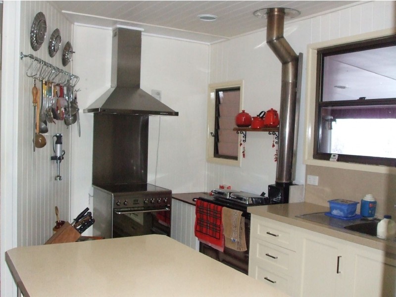 587 Schumanns Road, Dalrymple Heights QLD 4757