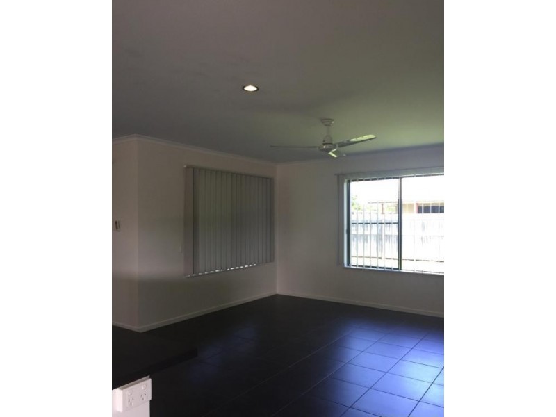 8 Sidon Court, Ooralea QLD 4740