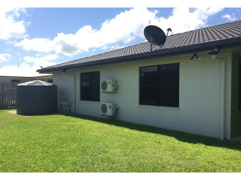 8 Sidon Court, Ooralea QLD 4740