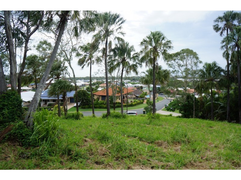 9 Whinners Court, Eimeo QLD 4740