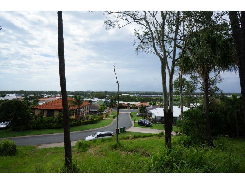 9 Whinners Court, Eimeo QLD 4740
