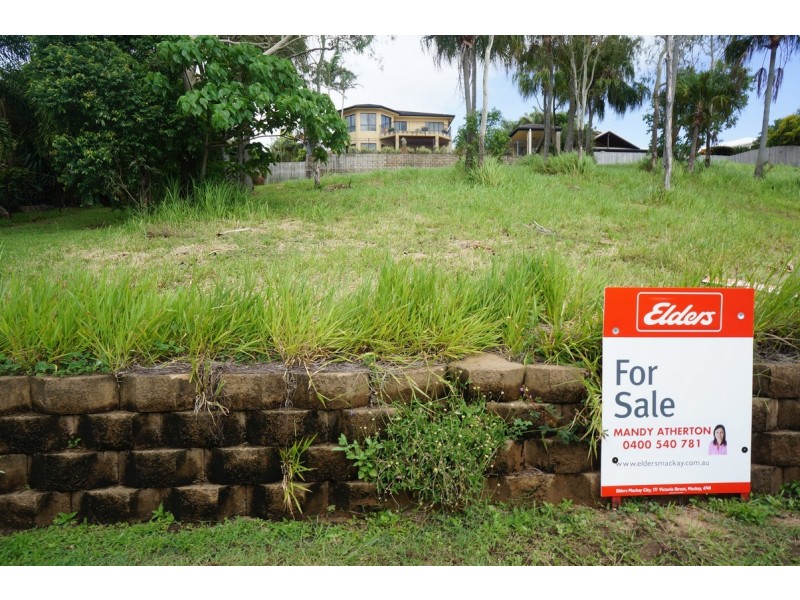 9 Whinners Court, Eimeo QLD 4740