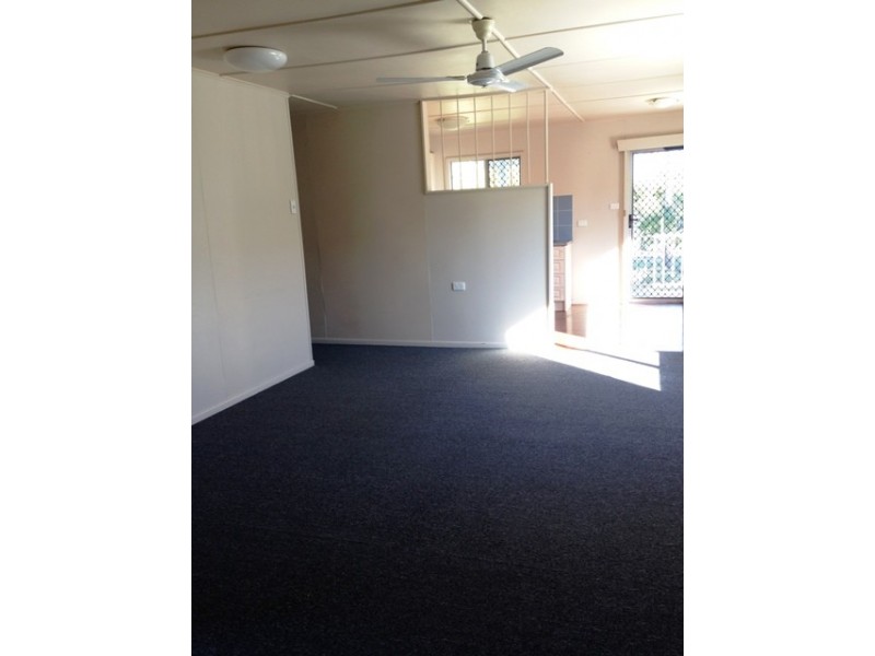 27 Graves Street, North Mackay QLD 4740