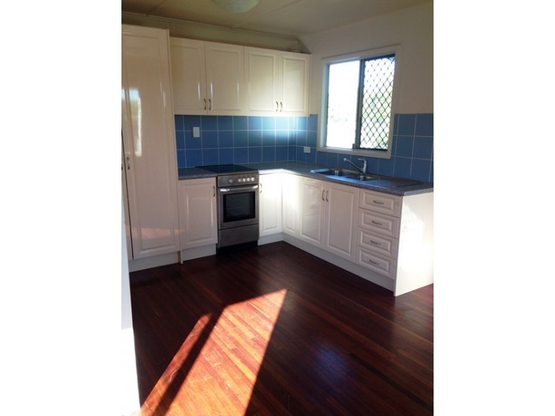 27 Graves Street, North Mackay QLD 4740