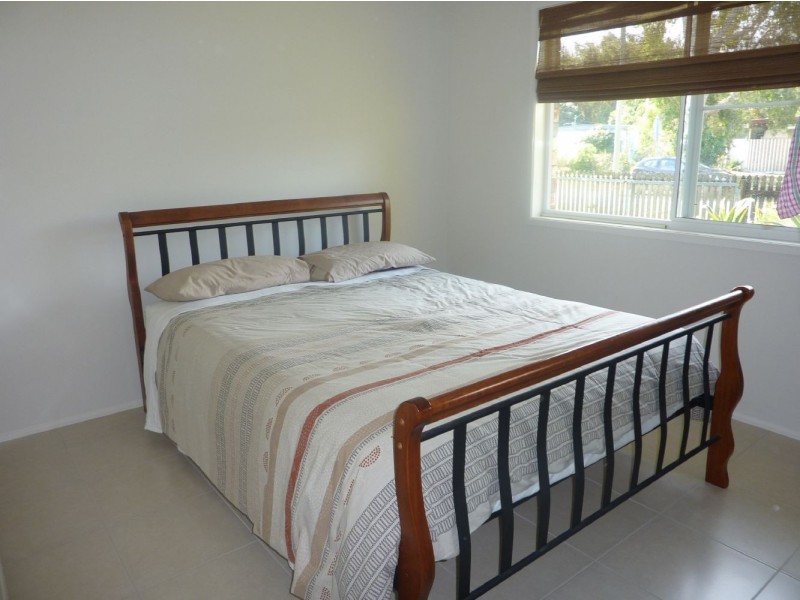 1 Tern Street, Slade Point QLD 4740