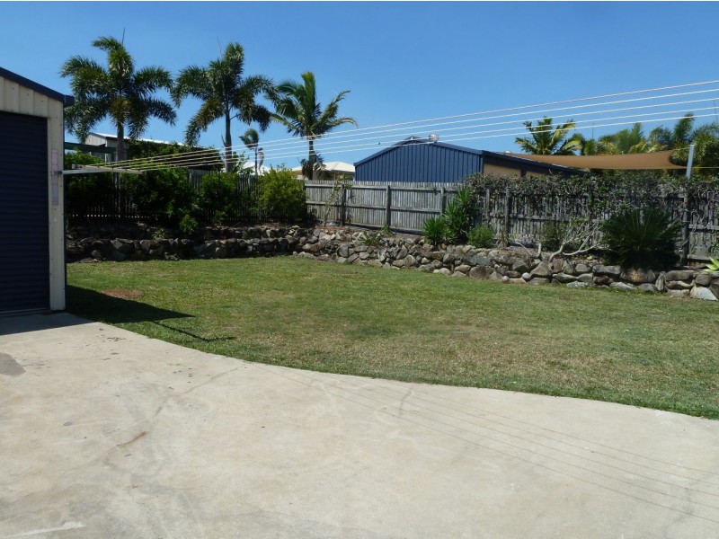 24 Barber Drive, Eimeo QLD 4740
