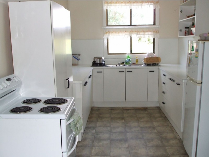 5279  Mackay Eungella Road, Finch Hatton QLD 4756