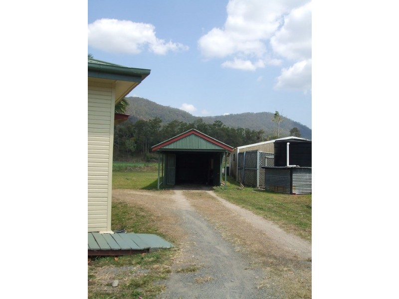 5279  Mackay Eungella Road, Finch Hatton QLD 4756