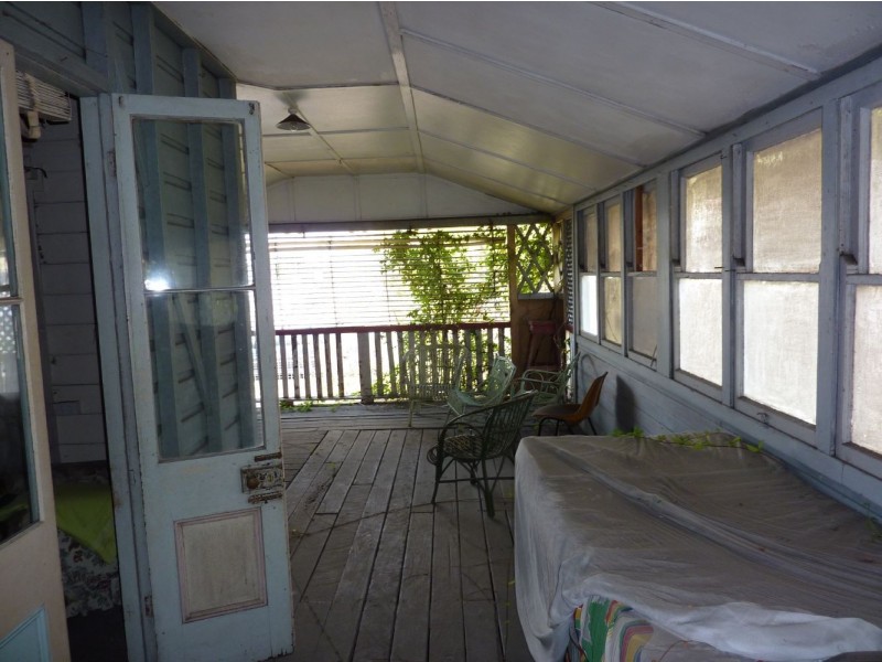 250 Shakespeare Street, Mackay QLD 4740