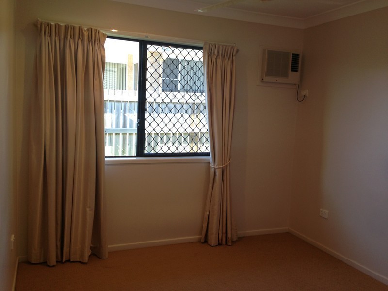 11 Hawkins Street, Bucasia QLD 4750