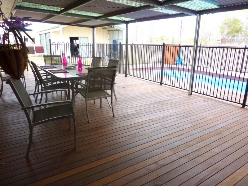 831 Stockroute Road, Palmyra QLD 4751