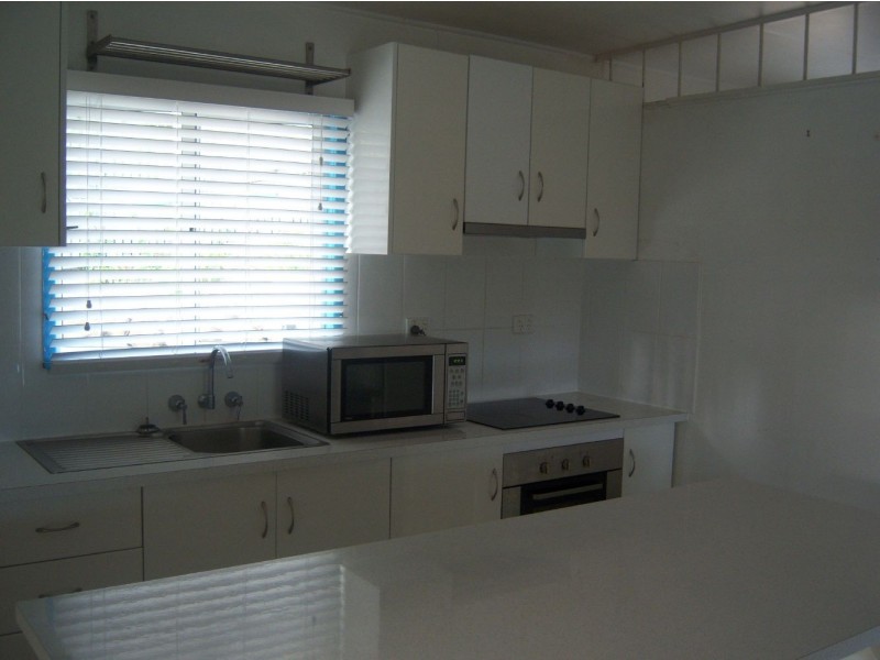 106 Mango Ave, Eimeo QLD 4740